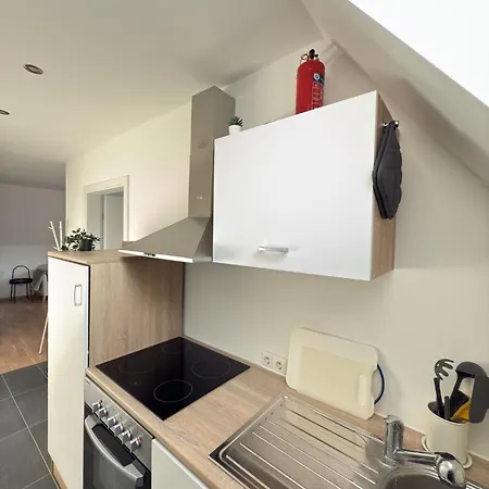 Neu! Exclusives City-apartment - Fussbodenheizung, Regendusche, Waschmaschine